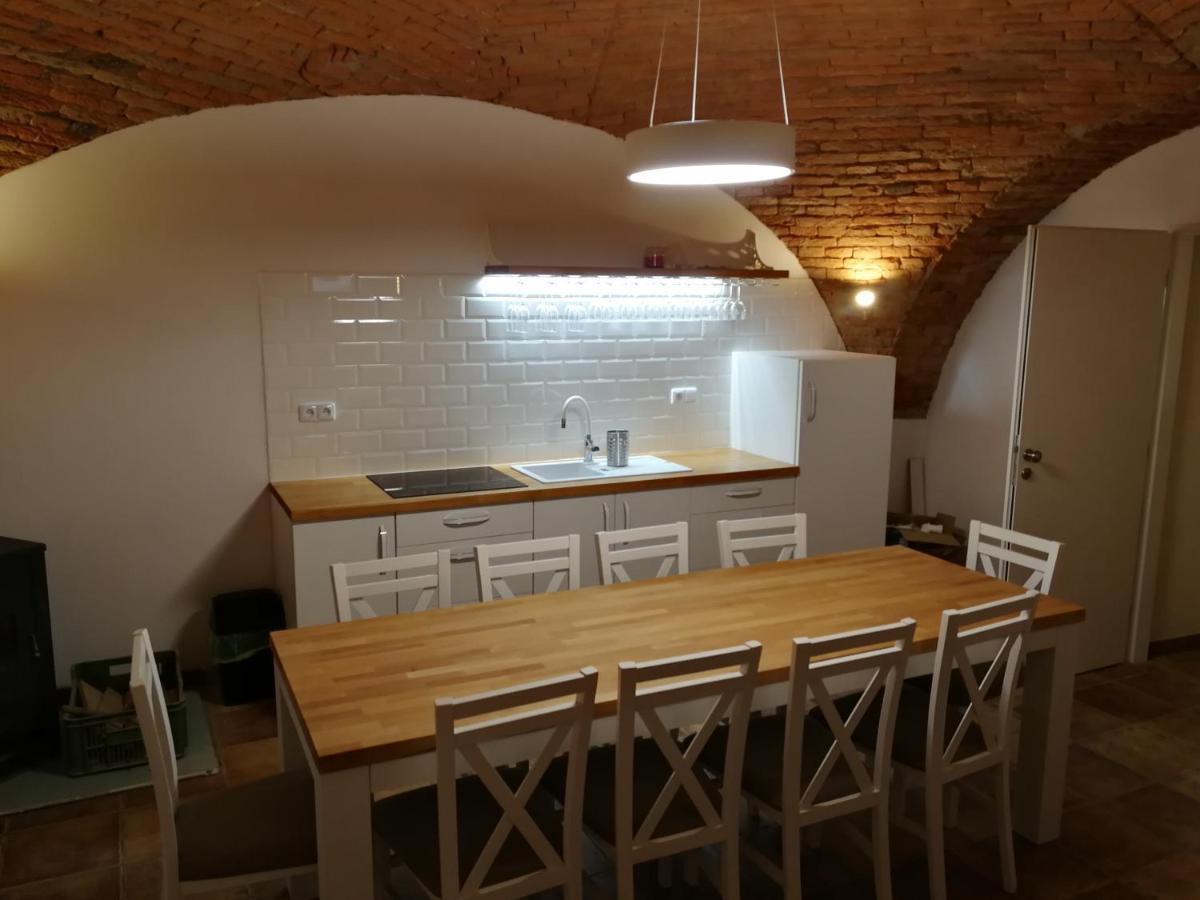 Apartmany Habanska, Cely Dum Pouzdrany Buitenkant foto