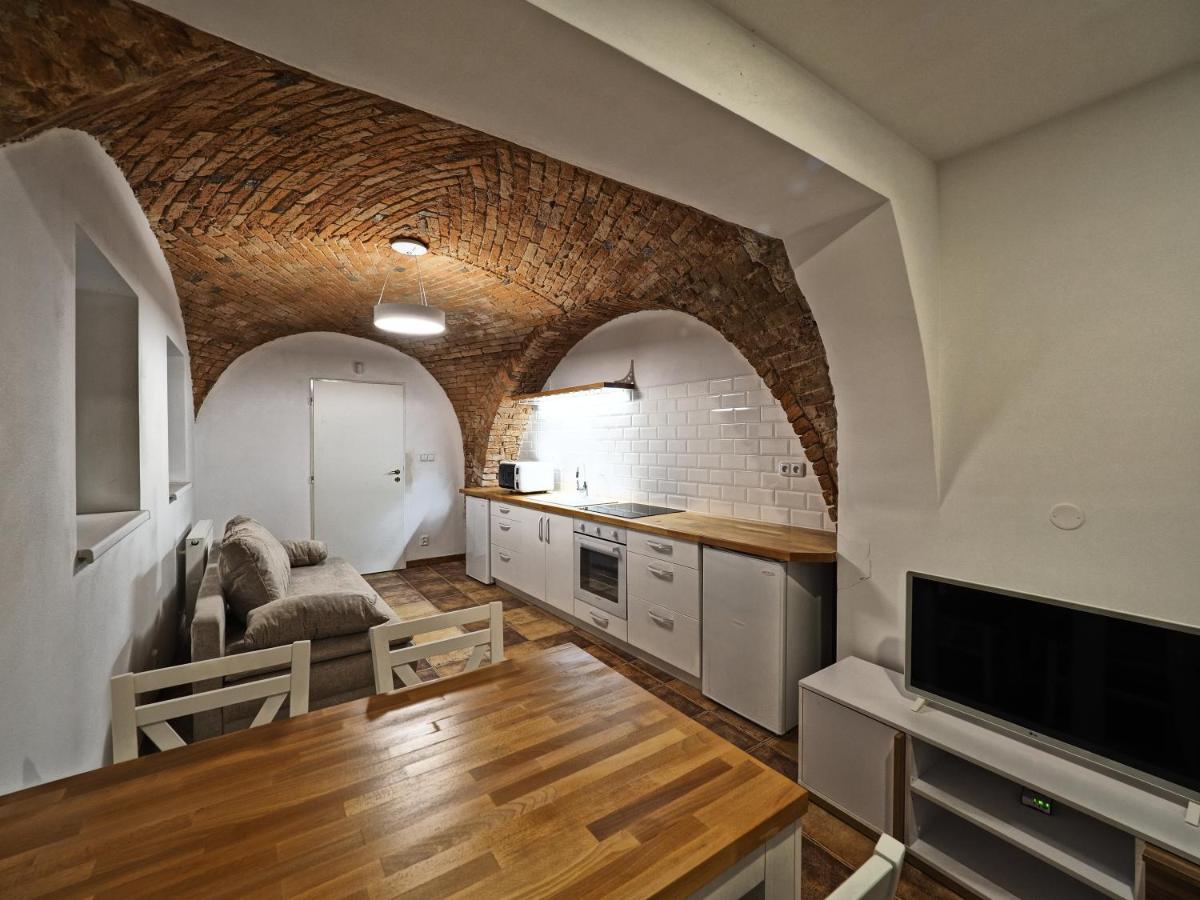 Apartmany Habanska, Cely Dum Pouzdrany Buitenkant foto