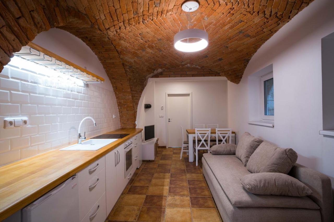 Apartmany Habanska, Cely Dum Pouzdrany Buitenkant foto