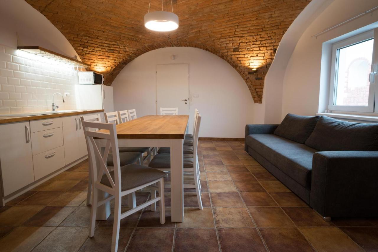 Apartmany Habanska, Cely Dum Pouzdrany Buitenkant foto