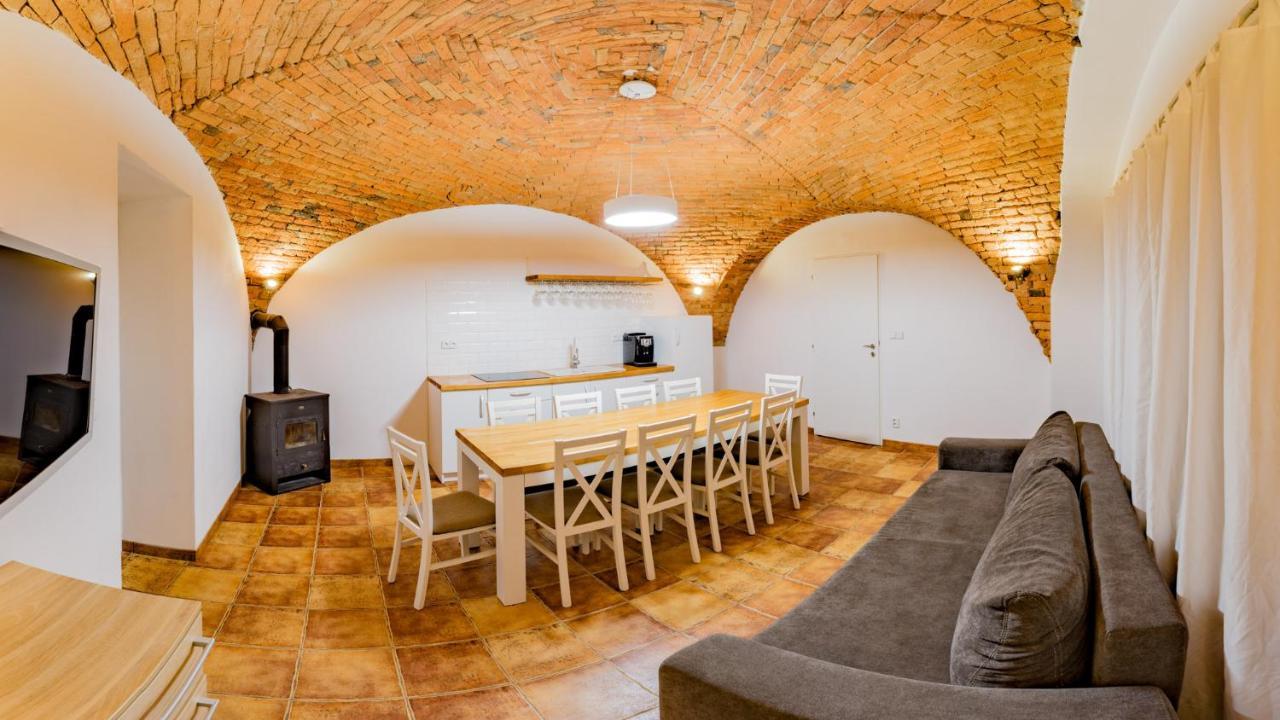 Apartmany Habanska, Cely Dum Pouzdrany Buitenkant foto