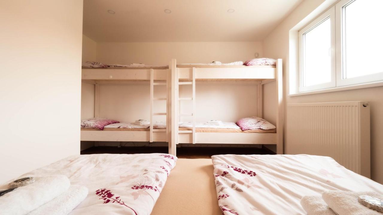 Apartmany Habanska, Cely Dum Pouzdrany Buitenkant foto